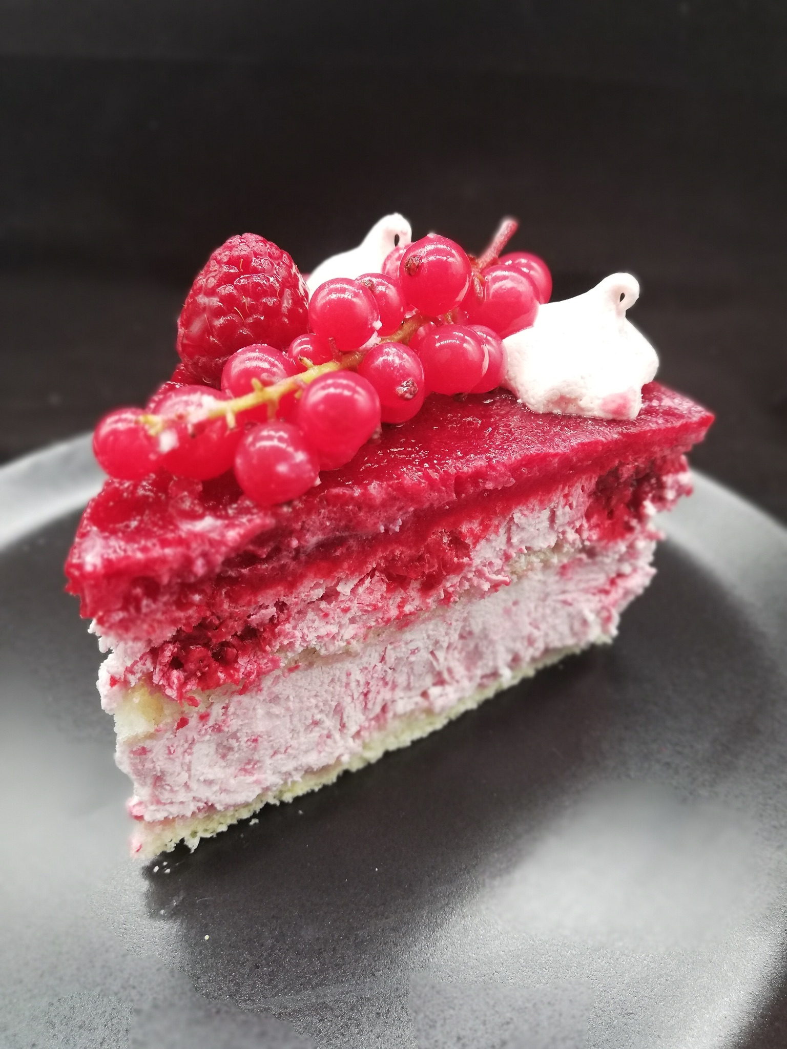 A2513459-D928-4BE9-8444-F6BDAD9D8EFD